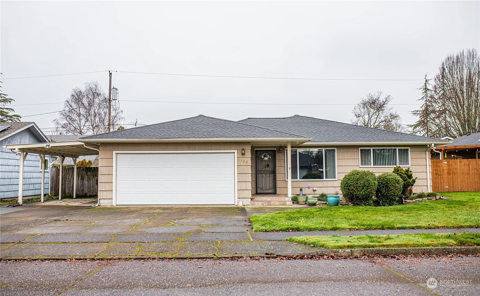 3108 Kansas Street photo 1