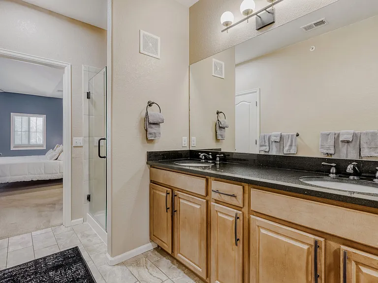 11331 Xavier Dr #205 — Photo 14