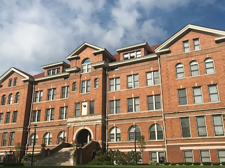 St. Agnes Apartments — Photo 25