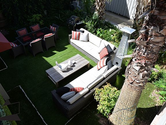 5119 Junius - MUNGER Courtyard overview