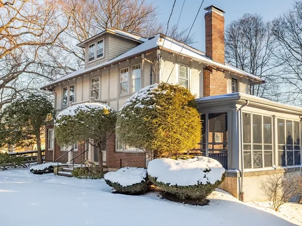 4 Palfrey Rd, Belmont, MA 02478