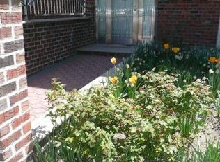 6508 Fleet St, Flushing, NY 11375