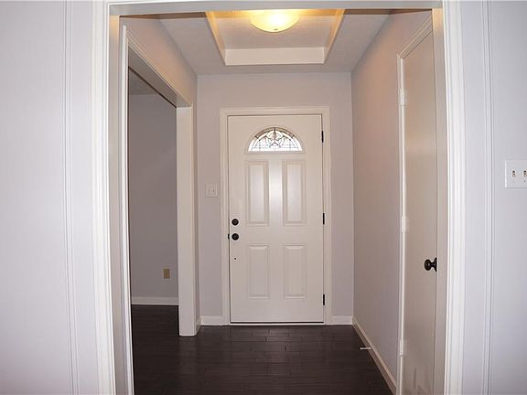 2nd image of 2408 Glen Forest Ln