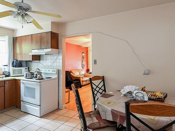 4th image of 8125 Knox Ave #1S