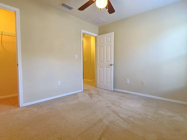4718 Chatterton Way — Photo 22