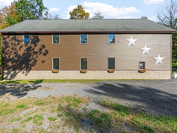 4th image of 522 Starr Road