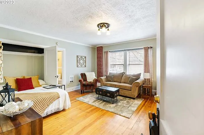 20 NW 16th Ave #111 — Photo 4
