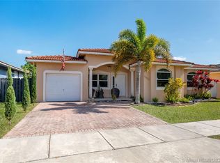 21423 SW 124th Pl, Miami, FL 33177