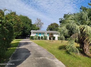 8914 Landing Dr SW, Sunset Beach, NC 28468