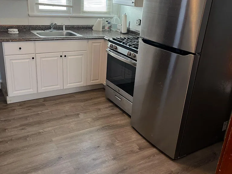 792 Washington Ave #2 — Photo 17