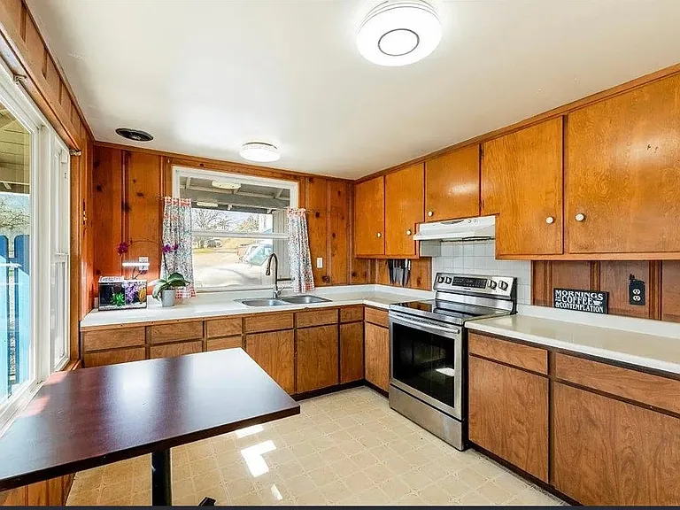402 Greenhorn Rd #1 — Photo 3