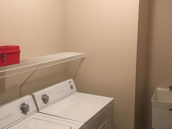 5th image of 3812 E Callery Ct