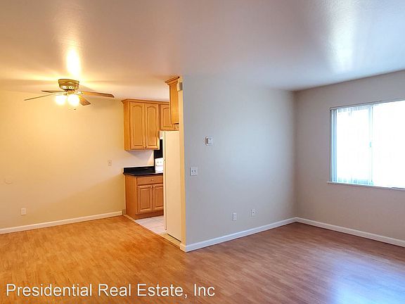 3rd image of 3036 Huff Ave Unit 10