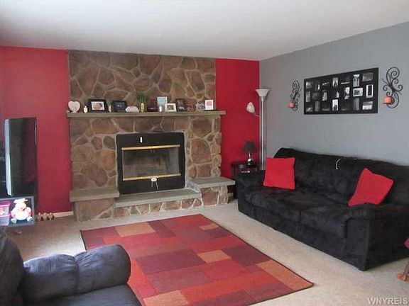 5th image of 453 Willow Green Dr