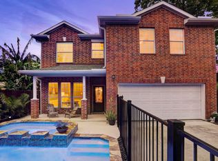 905 Enid St, Houston, TX 77009