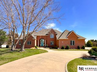 721 S 210th Cir, Elkhorn, NE 68022