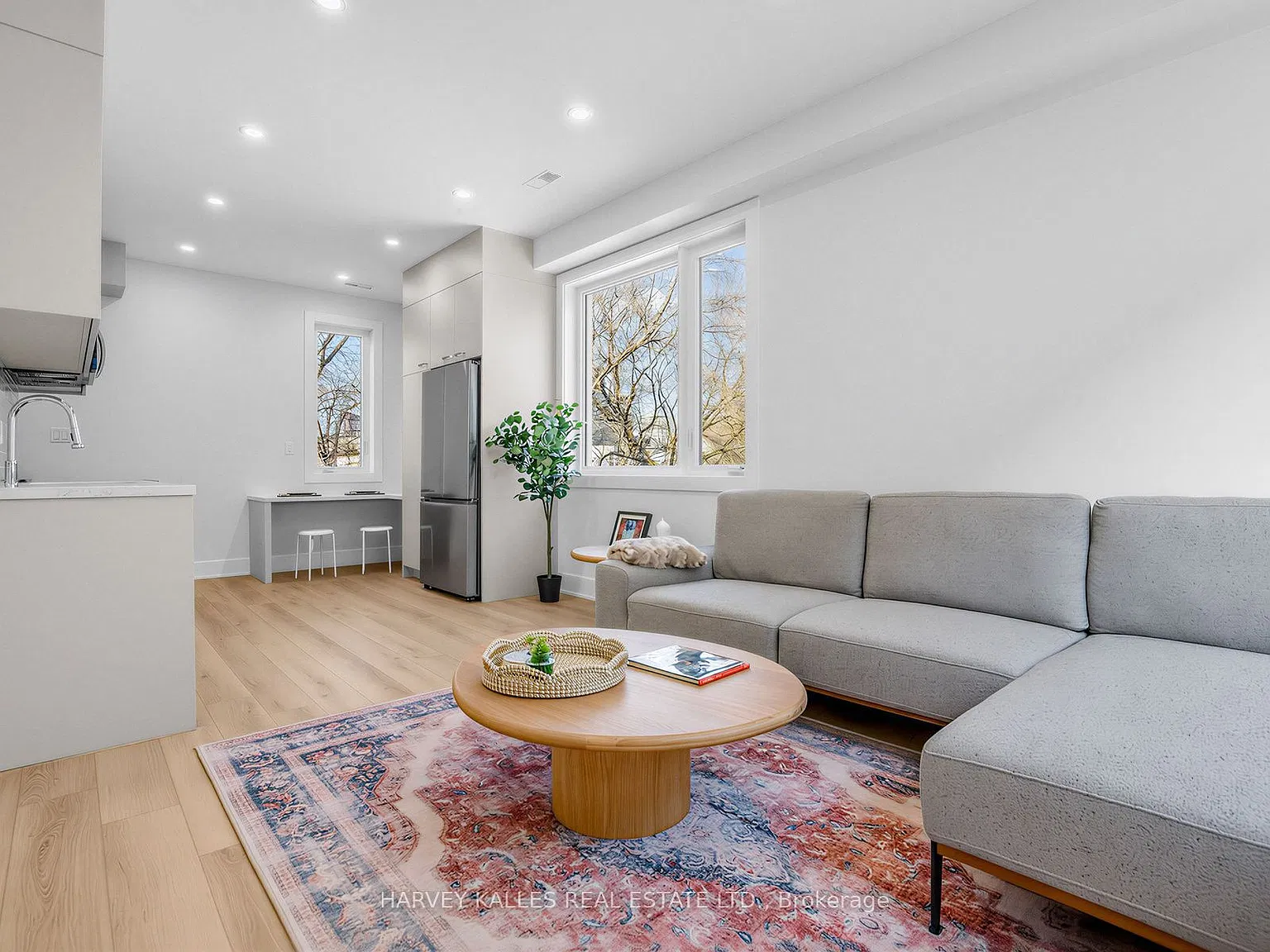 45 Bellevue Ave — Photo 4