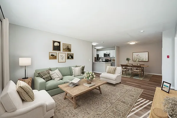 Eagle Rock Apartments at Freehold — Photo 10
