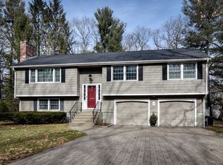 11 Foley Dr, Natick, MA 01760