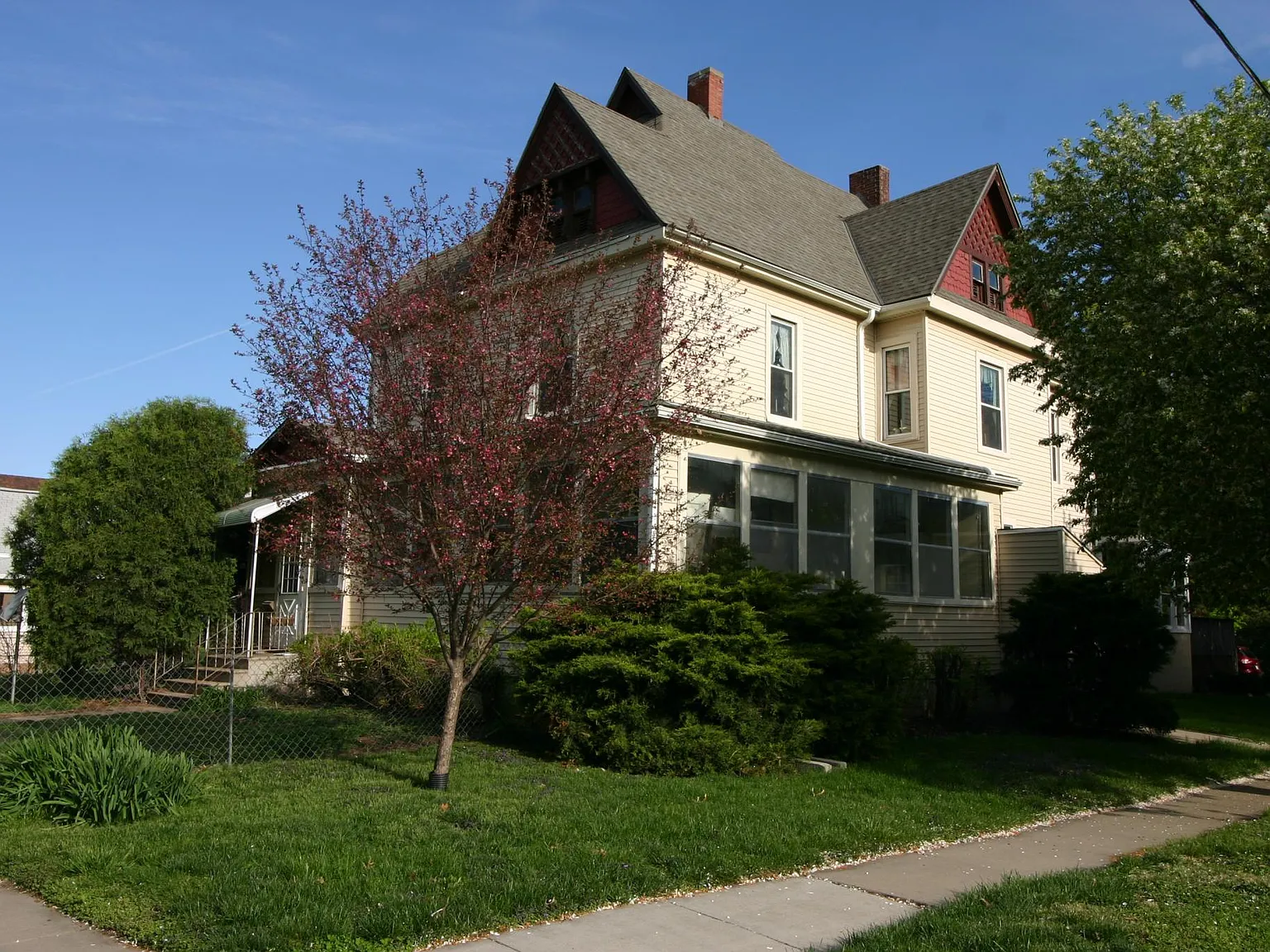 2748 Q St — Photo 1