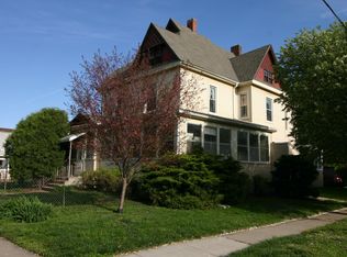 2748 Q St, Lincoln, NE 68503
