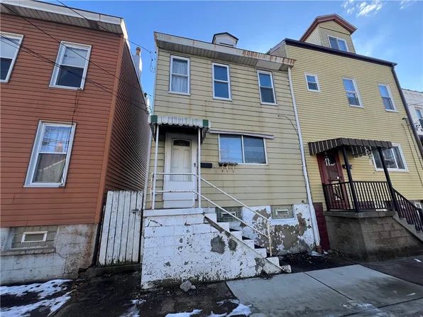 1337 Lowrie St, Pittsburgh, PA 15212