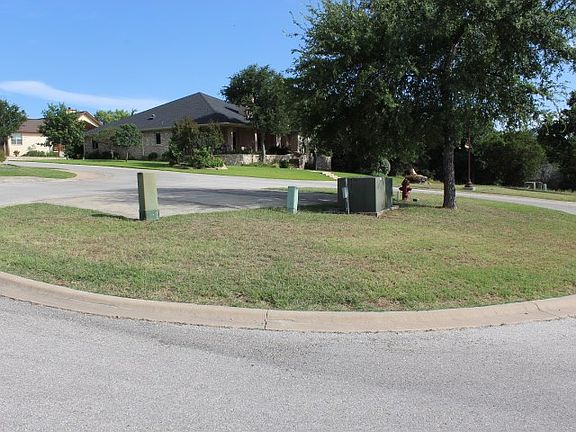 2nd image of 1109 Monterrey Oak Cir
