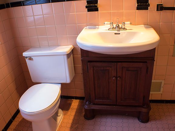 BATHROOM_10062015