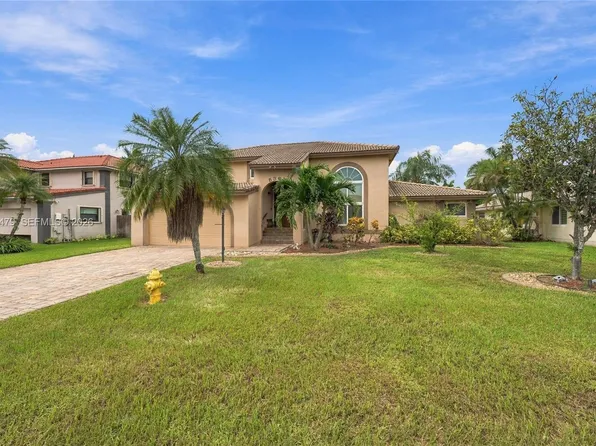 5361 Lancelot Ln, Fort Lauderdale, FL 33331