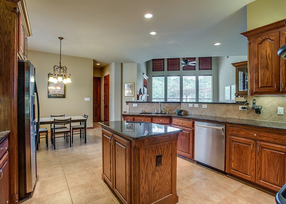 1st image of 4705 Saint Clair Ct