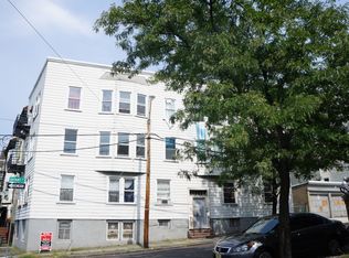 681 Summer Ave, Newark, NJ 07104