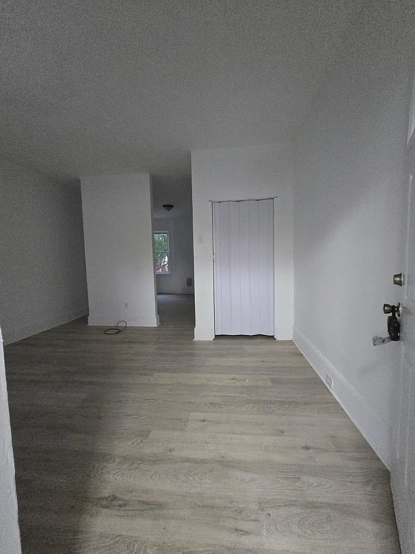 41 Wilkinson Pl — Photo 2