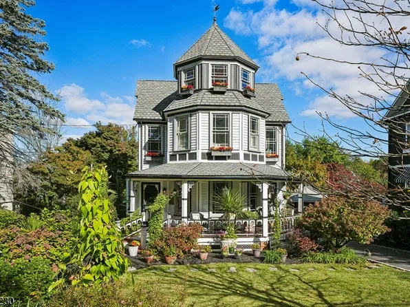 37 MOUNTAIN AVE, Summit City, NJ 07901