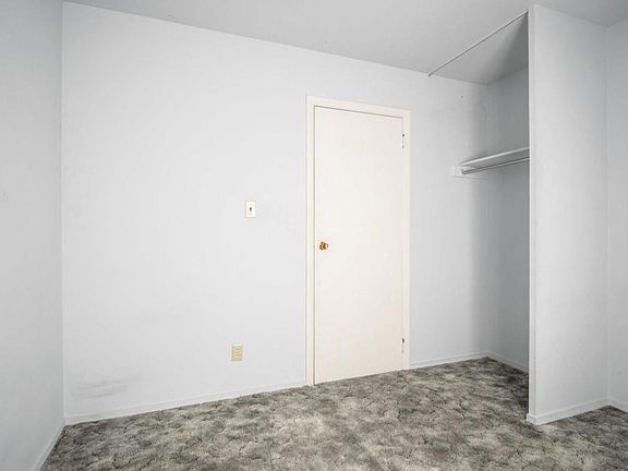 2nd image of 6302 Chatham Dr