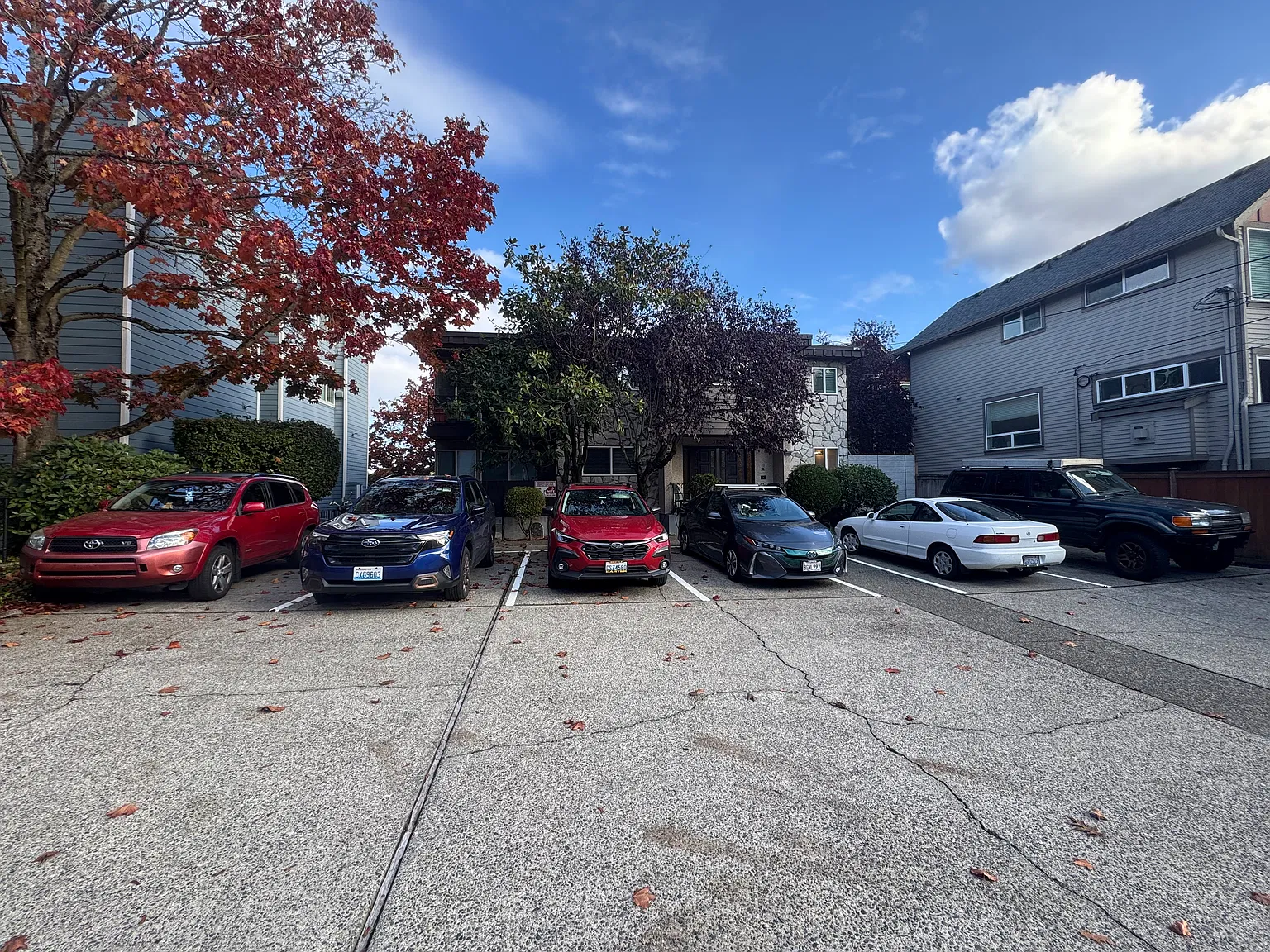 2 bed, 1000 sqft, $3,195 — Photo 1