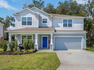 684 NW 247th Ter, Newberry, FL 32669