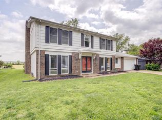 912 Fort Henry Rd, Belleville, IL 62221