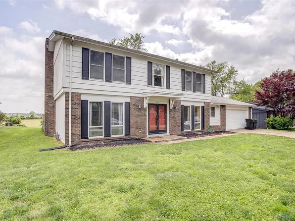 912 Fort Henry Rd, Belleville, IL 62221