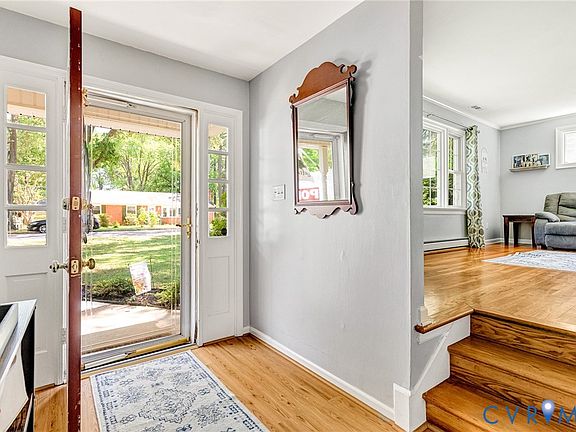 4th image of 1928 Neptune Dr