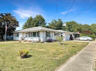 281 E Adams St, Rushville, IL 62681
