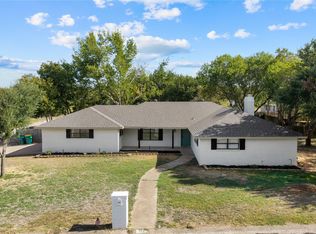 125 E Dawn Dr, Robinson, TX 76706