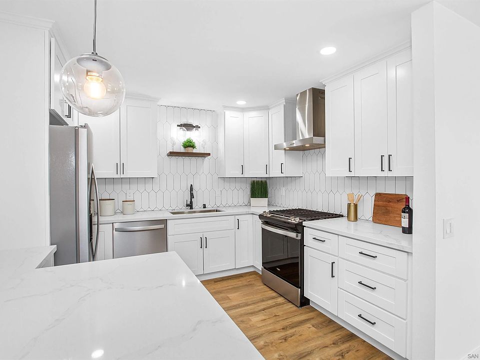 1st image of 4405 Mount Lindsey Ave