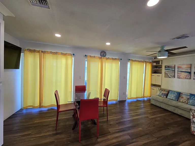Kitchen/Dining/Livingroom
