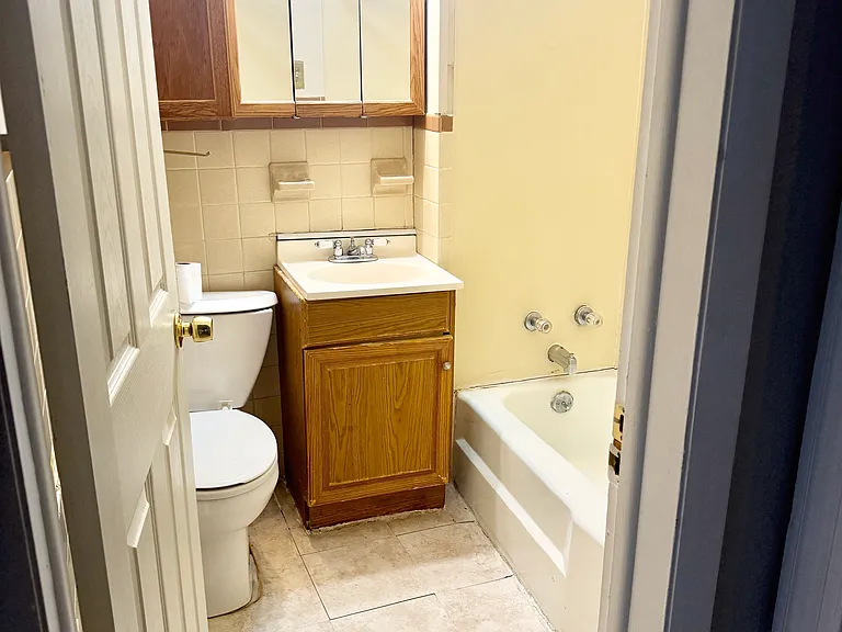 328 South St #2 — Photo 6