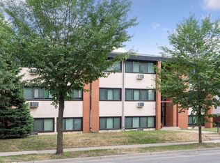 3135 Dupont, Minneapolis, MN 55408