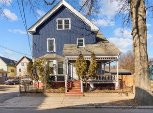 39 Daboll St, Providence, RI 02907