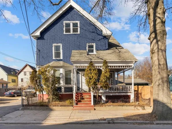 39 Daboll St, Providence, RI 02907