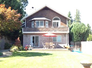 1242 NE 90th St, Seattle, WA 98115