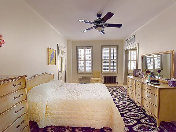 4th image of 14 Sutton Pl S APT 13C