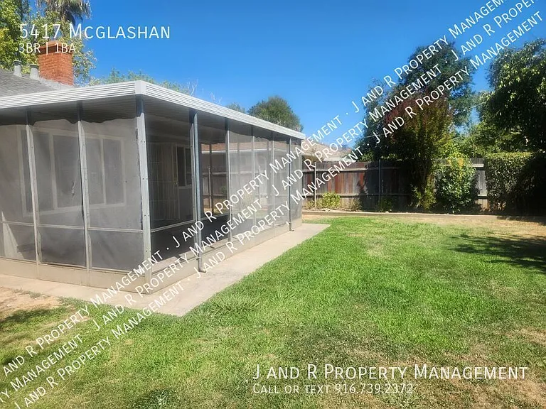 5417 McGlashan St — Photo 20